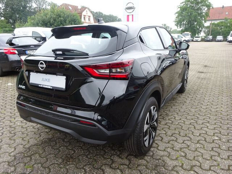 Nissan Juke Acenta 6MT Komfort CarPlay DAB