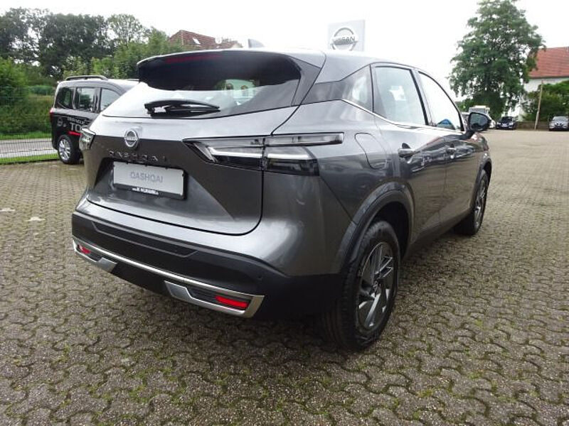 Nissan Qashqai 1.3 DIG-T Acenta Kamera Carplay