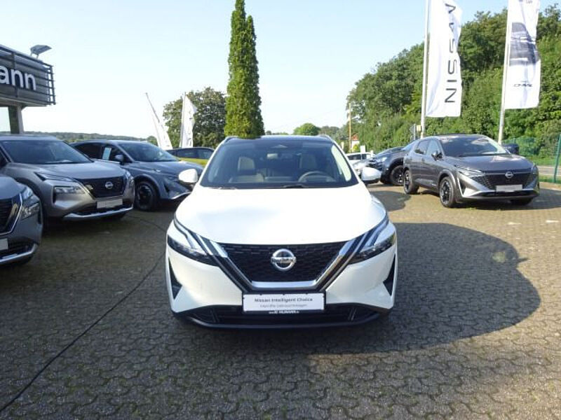 Nissan Qashqai 1.3 Xtronic Premiere Edition 360° Panorama