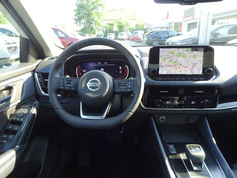 Nissan Qashqai 1.3 Xtronic Premiere Edition 360° Panorama