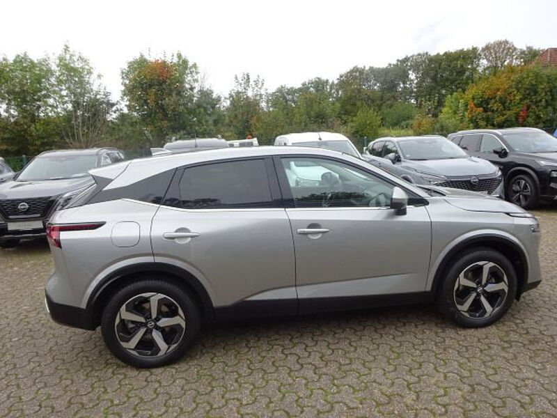 Nissan Qashqai N-Connecta 1.3 MHEV Xtronic WP Navi HUD