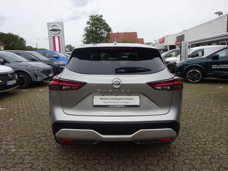 Nissan Qashqai N-Connecta 1.3 MHEV Xtronic WP Navi HUD