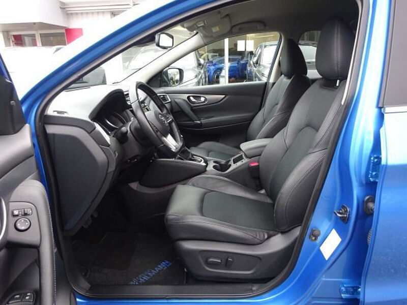 Nissan Qashqai 1.3 DCT Tekna Leder Kamera