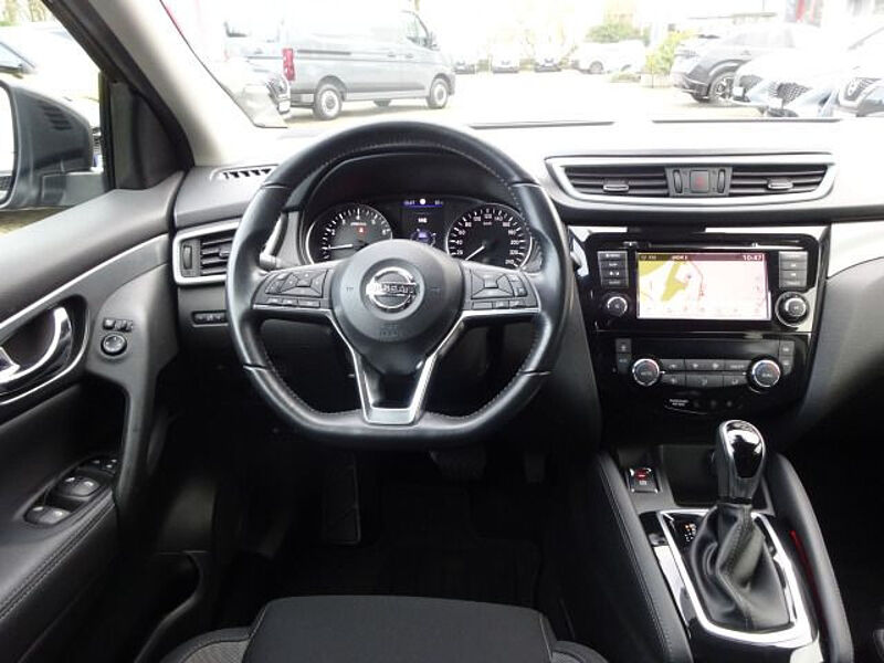 Nissan Qashqai 1.3 DCT N-Connecta Navi 360°Kamera Sitzheizung